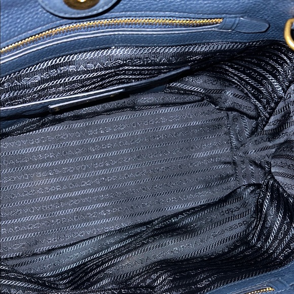 3101 Prada Blue Leather Women's Bag - Picture 8 of 12